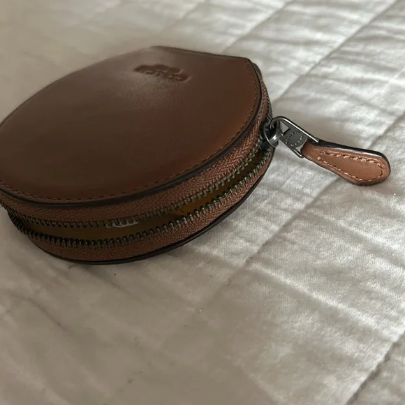 COACH PAC-MAN COIN PURSE - Picture 5 of 11